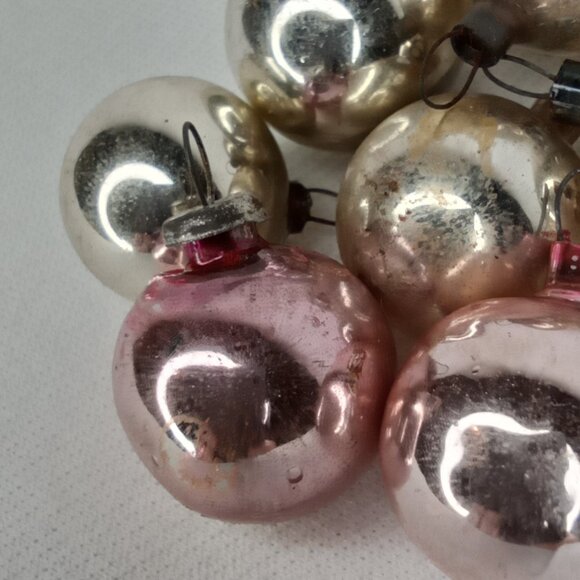MCM Christmas Ornament Set Of 8 Feather Tree Silver Pink Glass Shiny Brite 1950s - Picture 6 of 7